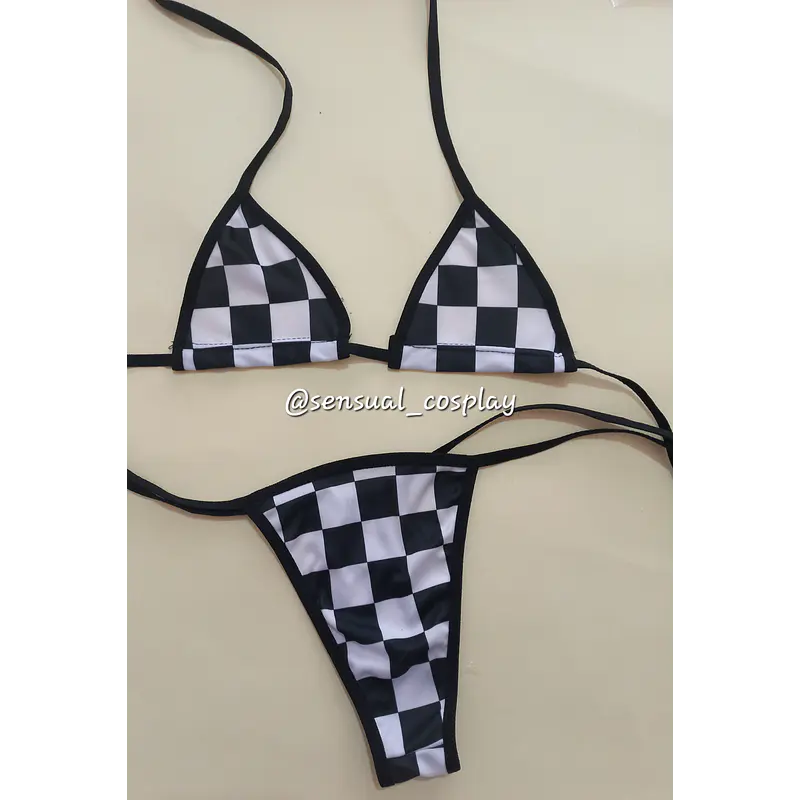 Mini bikini ajedrez 