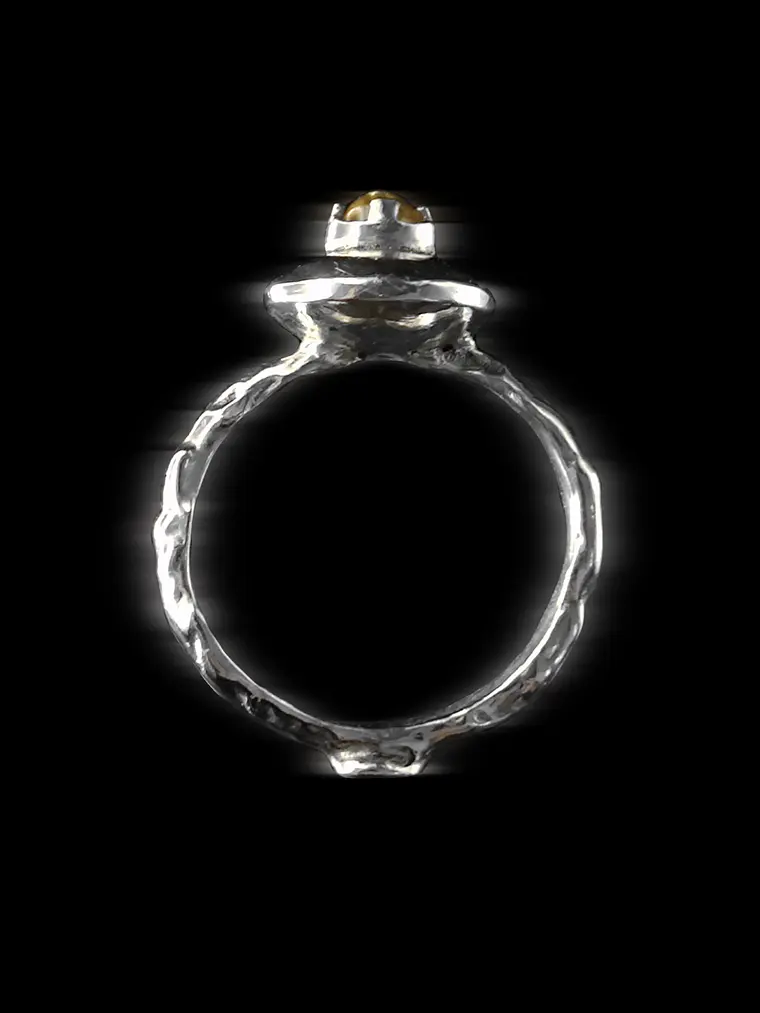 Anillo Lentil de Plata con Zafiro  1