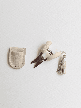 Cohana Mini Scissors from Seki | Mini Tesoura