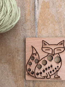 Fox Knitting Needle Gauge | Calibrador de Agulhas de Tricot