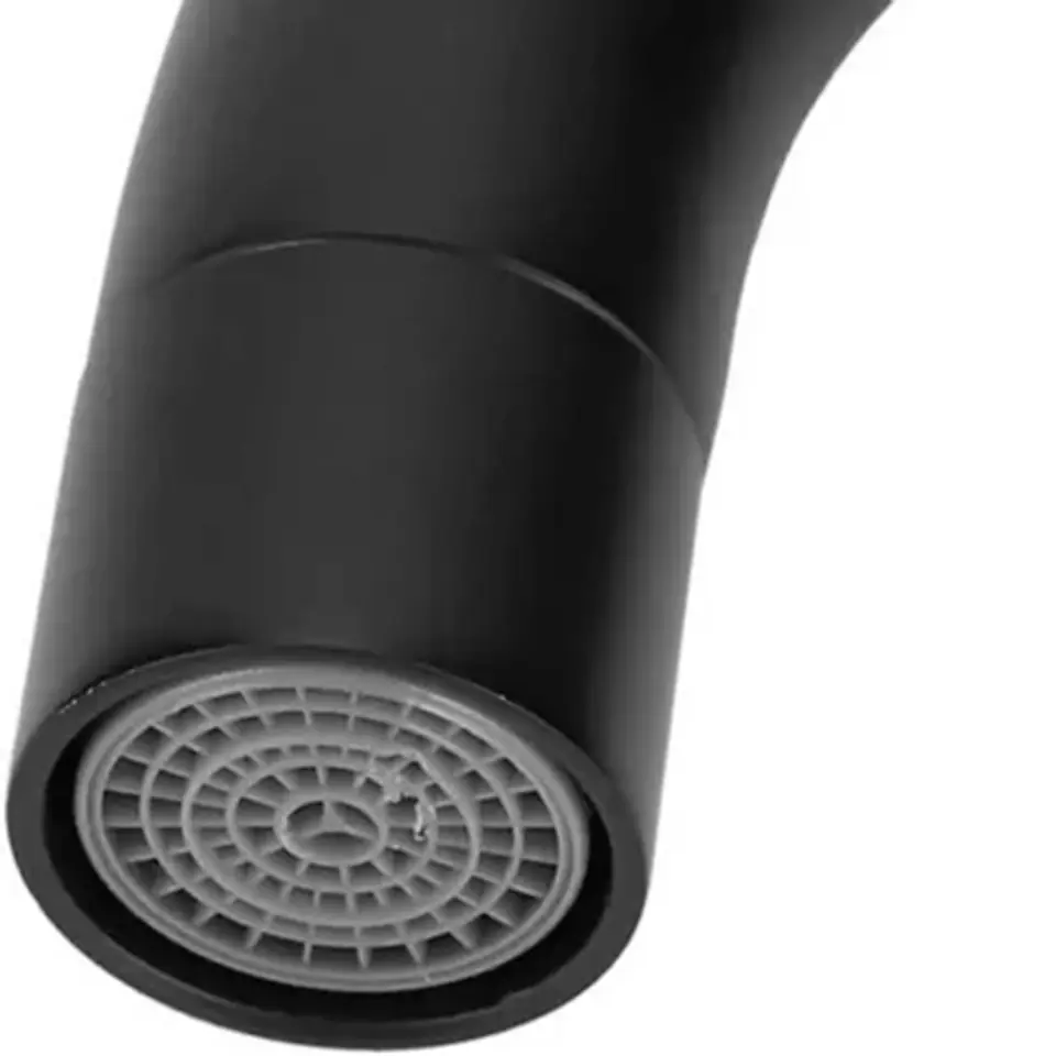 Llave Lavamanos Baja Negra  3