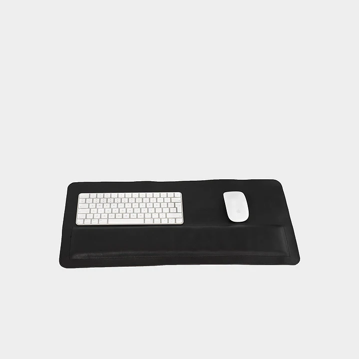 Desk Mat with Padded wrist support 1