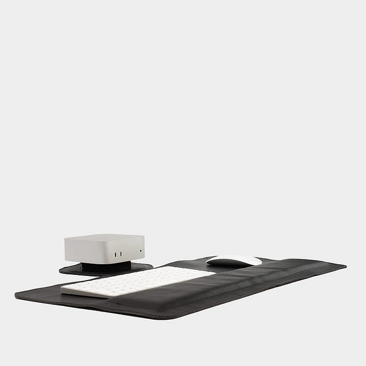 Desk Mat with Padded wrist support 2