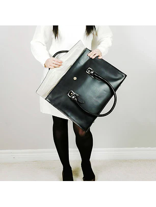 The Signature 17" Leather Laptop Bag, Black Flap