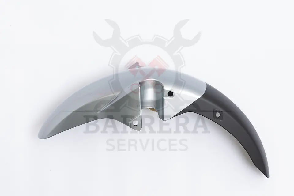 TAPABARRO DELANTERO GRIS HONDA NEW STORM 125 AÑO 2014 1