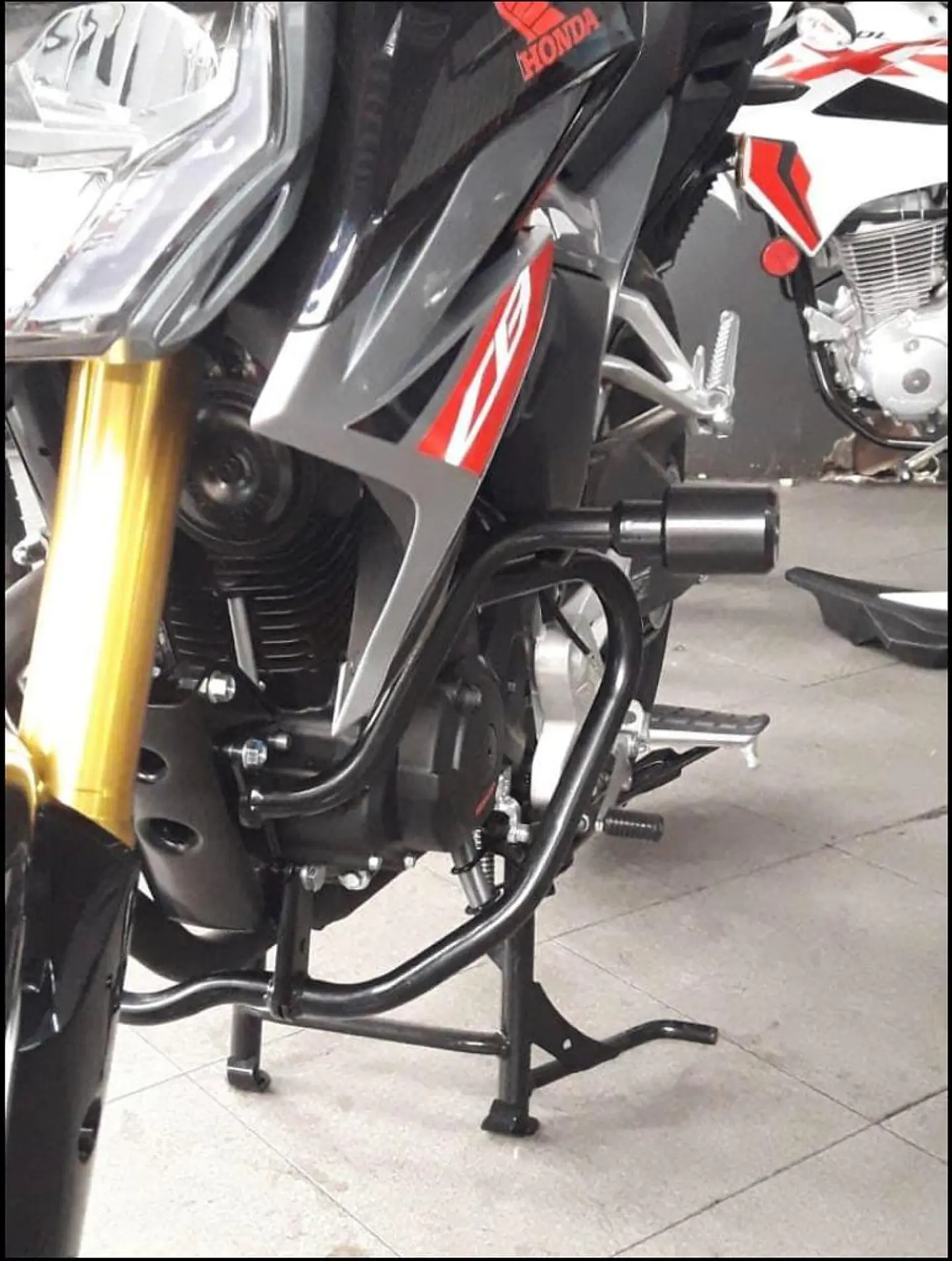 SLIDER PARA HONDA CB 190 AÑO 20-22 2