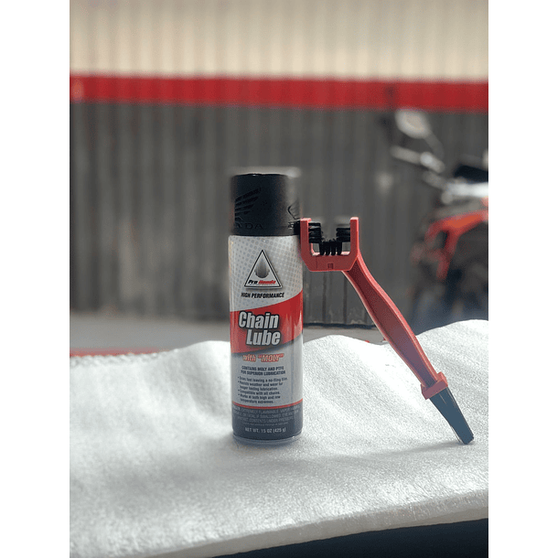 Lubricante cadena + cepillo 1