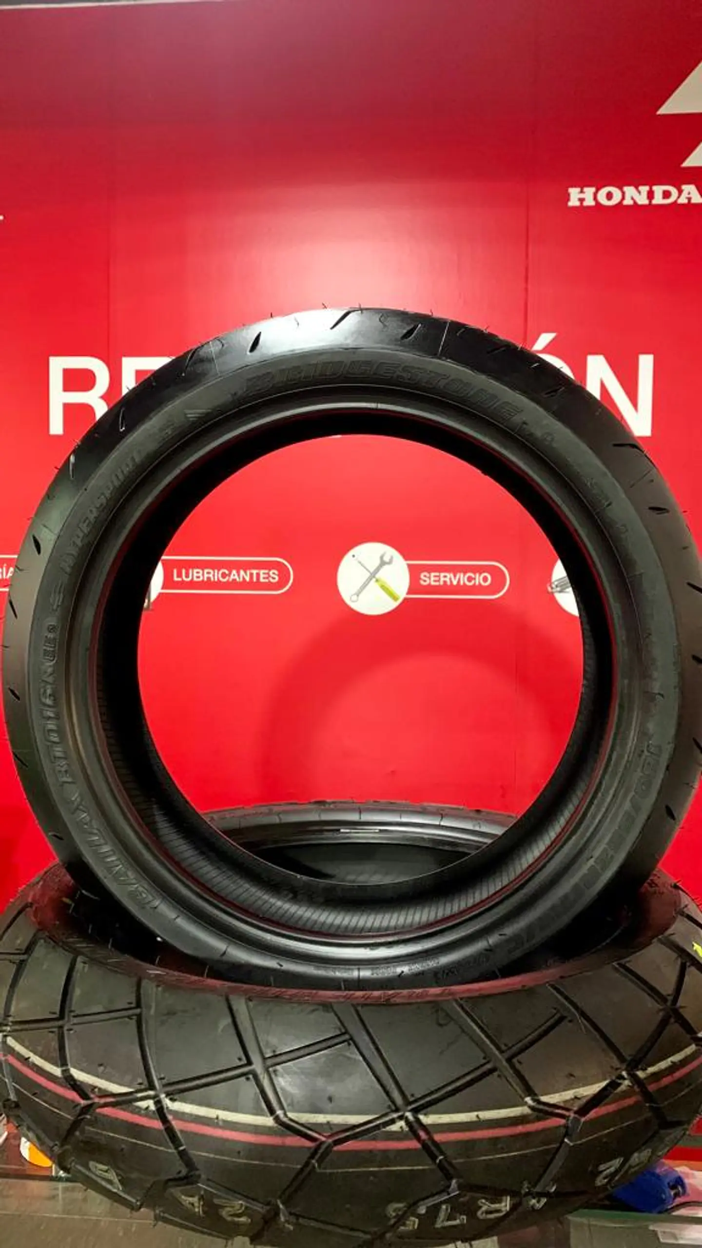 NEUMATICO TRAS 180/55ZR17 BRIDGESTONE 2