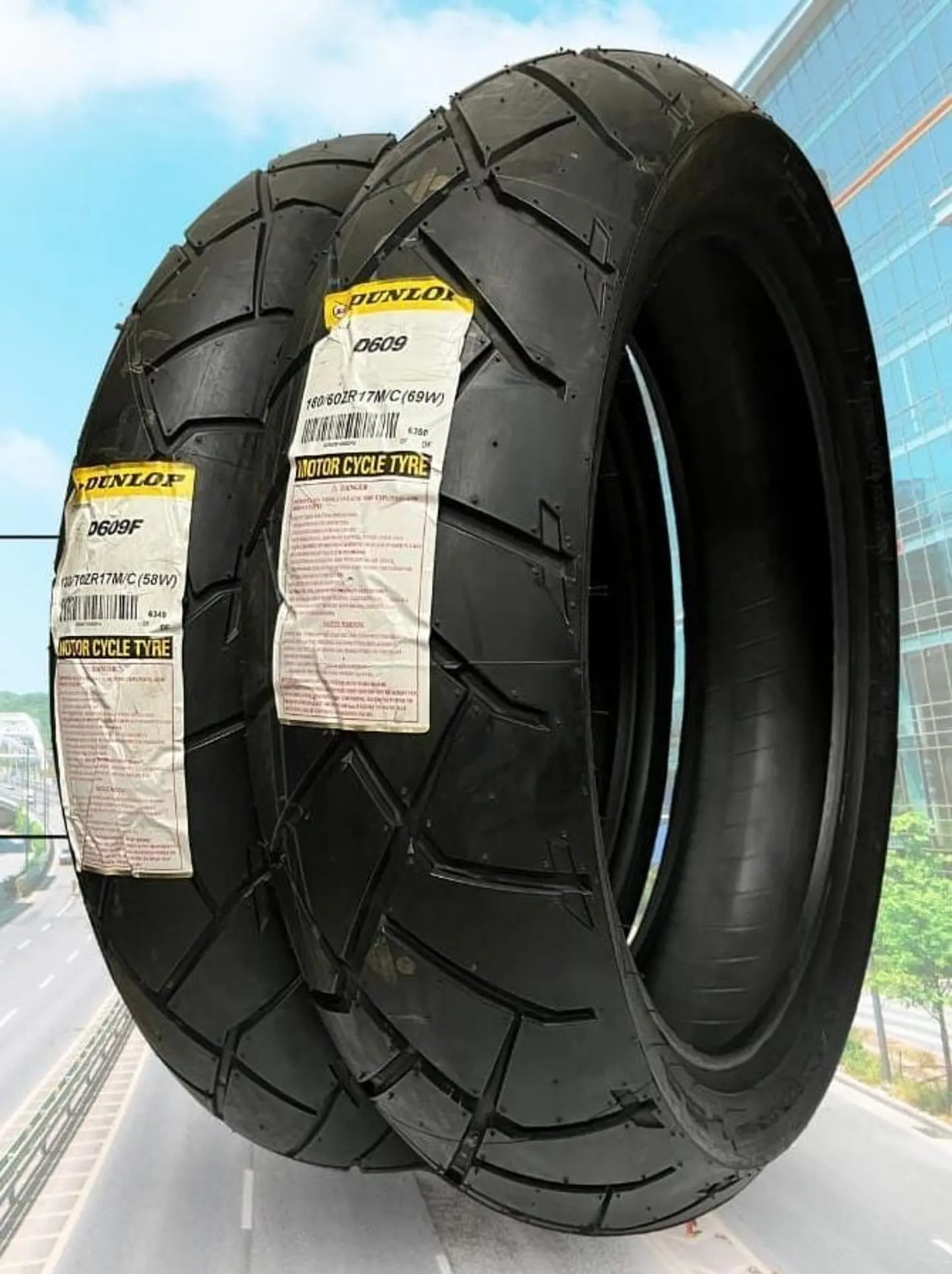 PAREJA DE NEUMATICOS  120/70R17 Y 160/60R17 DUNLOP  D609 1