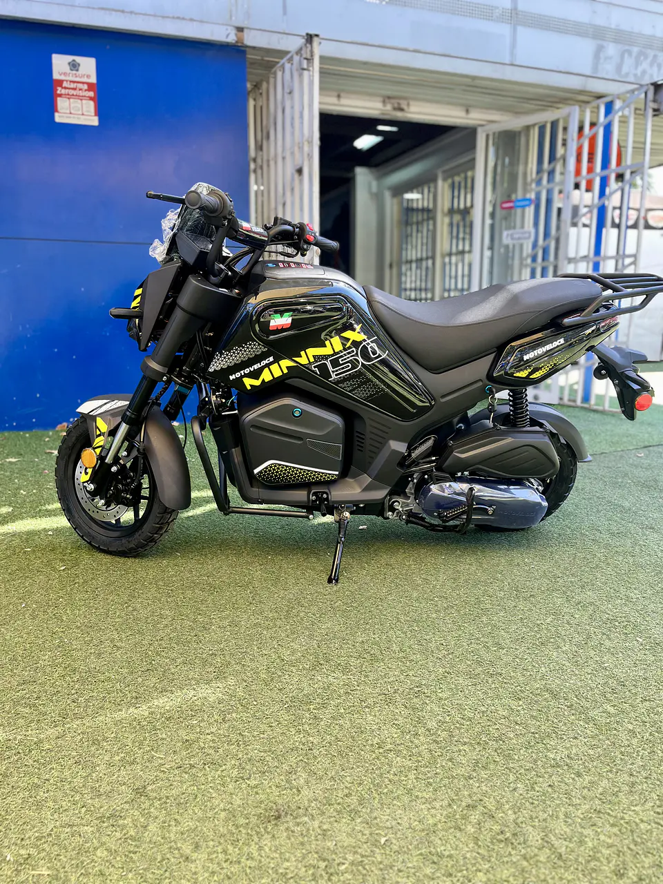 Motoveloce Minnix-150 3