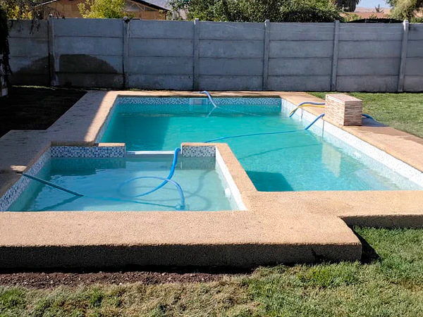 Construcción e Instalación de Piscinas en Chile: Proyectos Llave en Mano con Servimantech