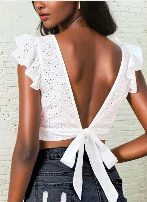 Sewing pattern for a top with a bow at the back, a top with an open back.