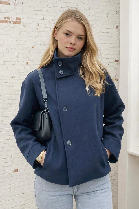 Sewing pattern for a lined button-up jacket