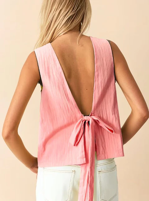 Sewing pattern for a top with a bow at the back - summer top