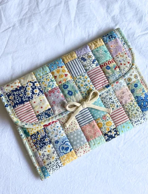 Laptop Case Sewing Pattern, Beginner Bag , Quilted Laptop Sleeve, Laptop Case, Laptop Bag Pattern
