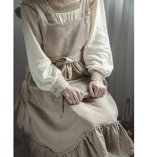 Apron pattern, country dress pattern, women's bib pattern