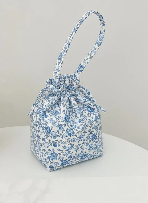 Drawstring Bag Sewing Pattern, Bucket Bag, Makeup Bag, Pouch Bag, Make Up Bag Pattern