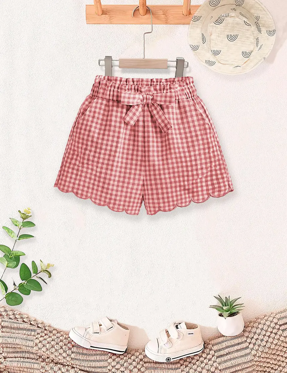 Girls Scallop Hem Shorts Sewing Pattern 2