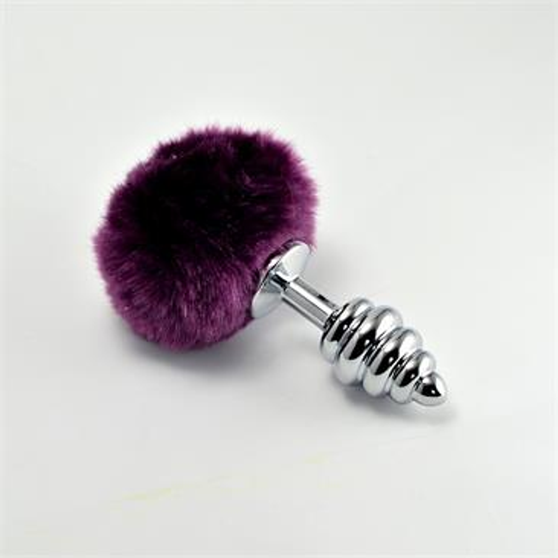 PLUGUE ANAL ESPIRAL DE METAL LOVETOY COM POMPOM ROXO 1