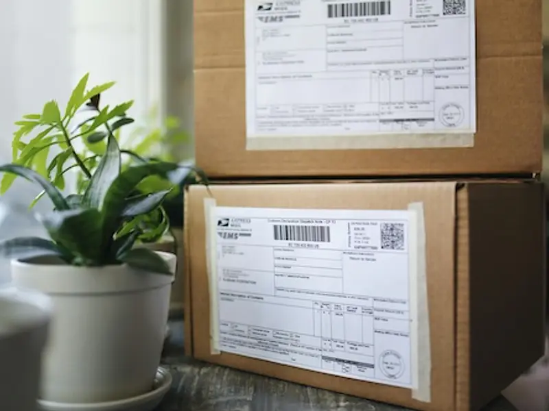 Envío discreto en sexshops: clave para vender y recompras