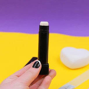 PEGAMENTO LAPIZ LABIAL C/U
