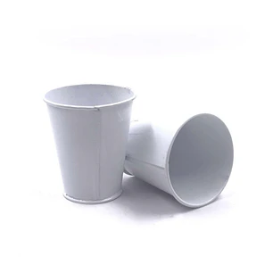BALDE MACETA CHICO 5.9*6.6*4CM C/U