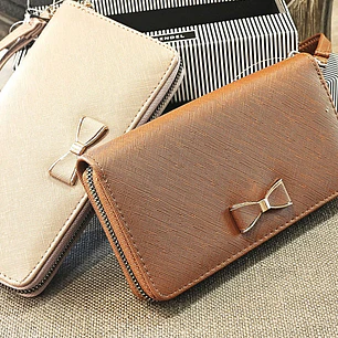 BILLETERA CON MOÑO 19*10 C/U 