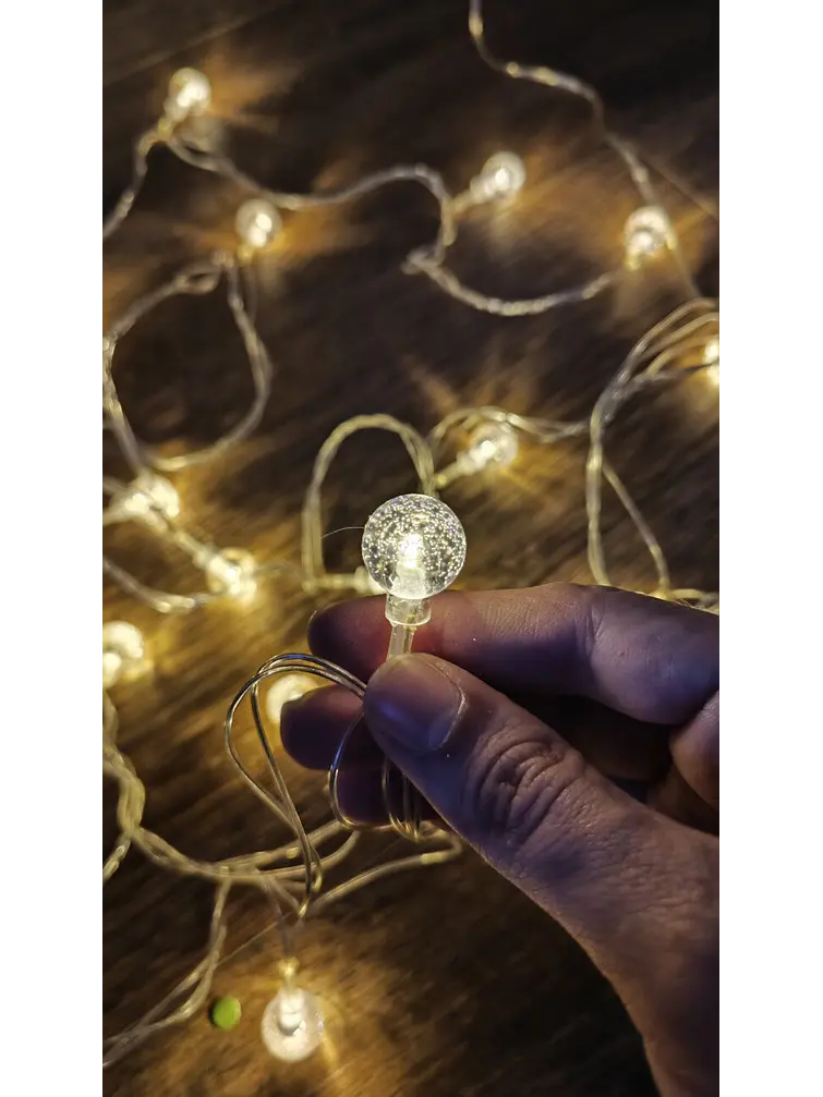 GUIRNALDA LED BOLITAS CALIDA 4M C/U                2