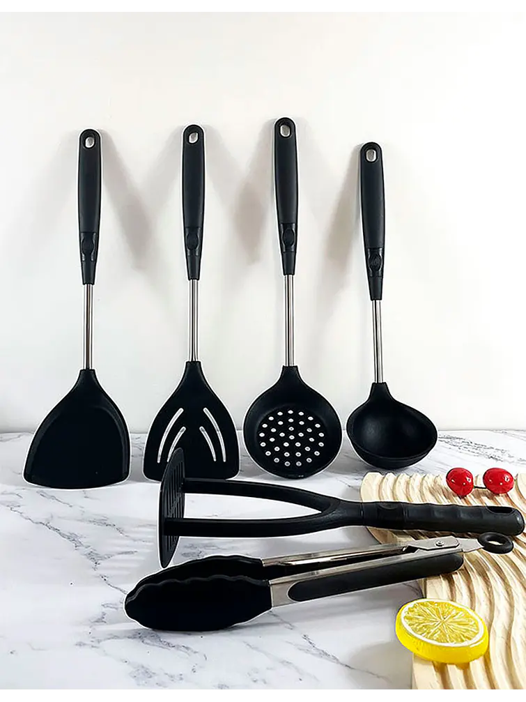 SET DE UTENSILLOS C/U 4