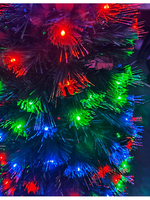 ARBOL LED 1.8M C/U                                 4