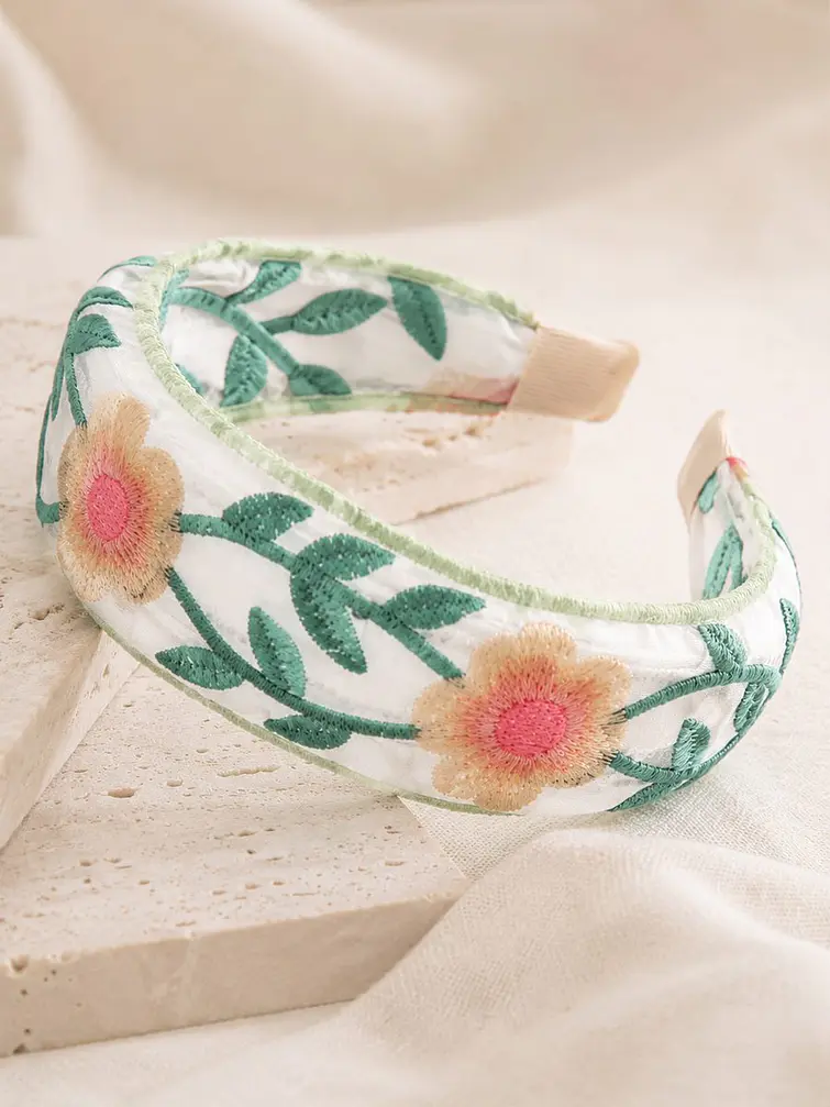 VINCHA BORDADA CON FLORES C/U 4