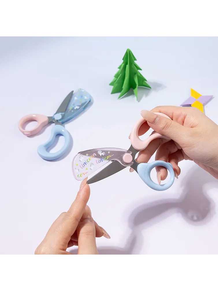 TIJERA INFANTIL UNICORNIO 3