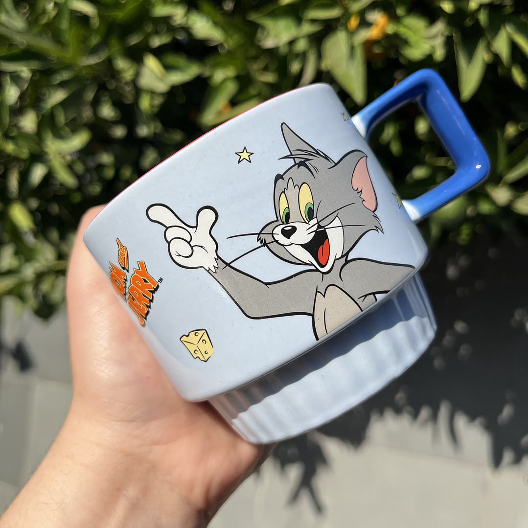 Taza Tom y Jerry azul 1