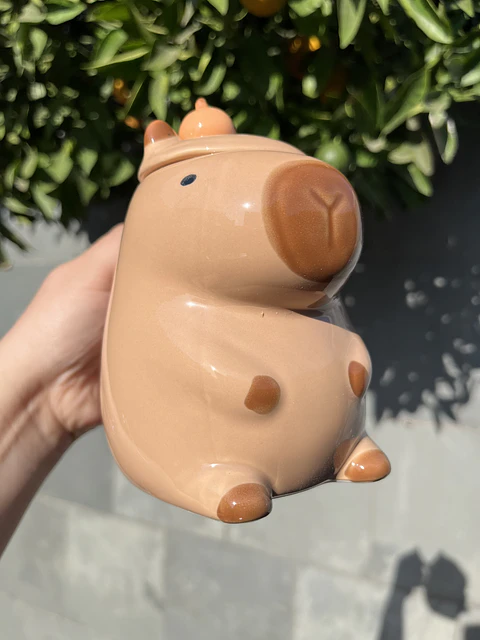 Taza Capibara 