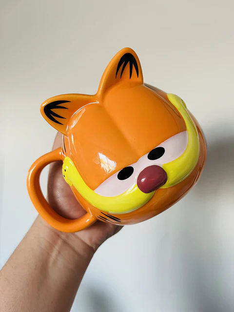 Taza Garfield