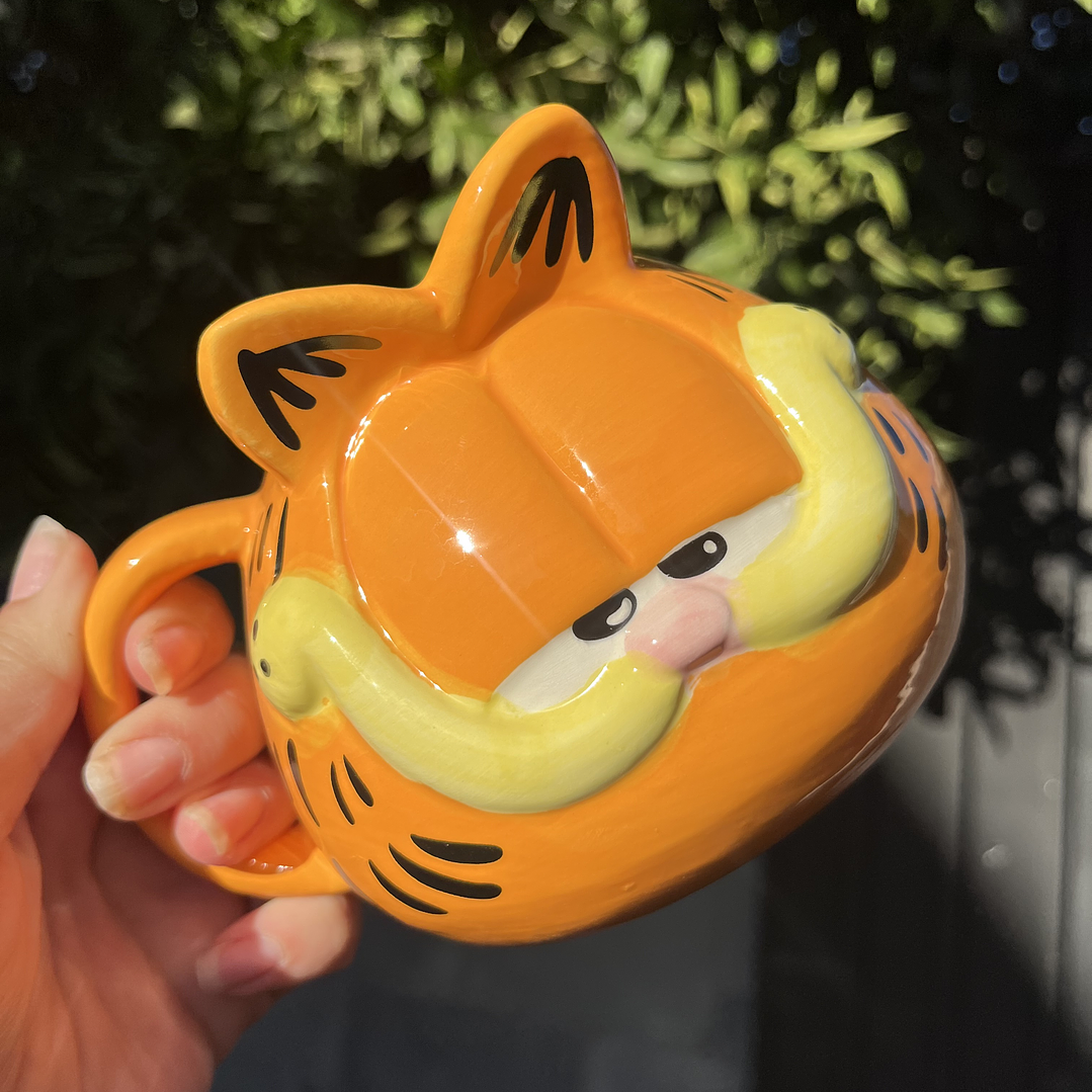 Taza Garfield  1