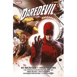 Marvel Omnibus. Daredevil de Ed Brubaker y Michael Lark #02
