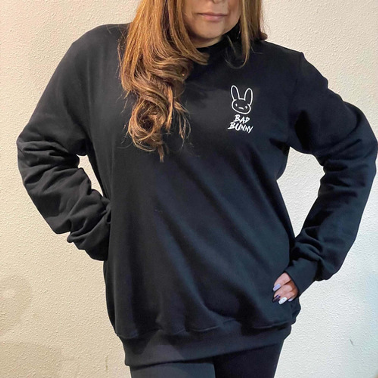 Poleron Bad Bunny Bordado Negro 3