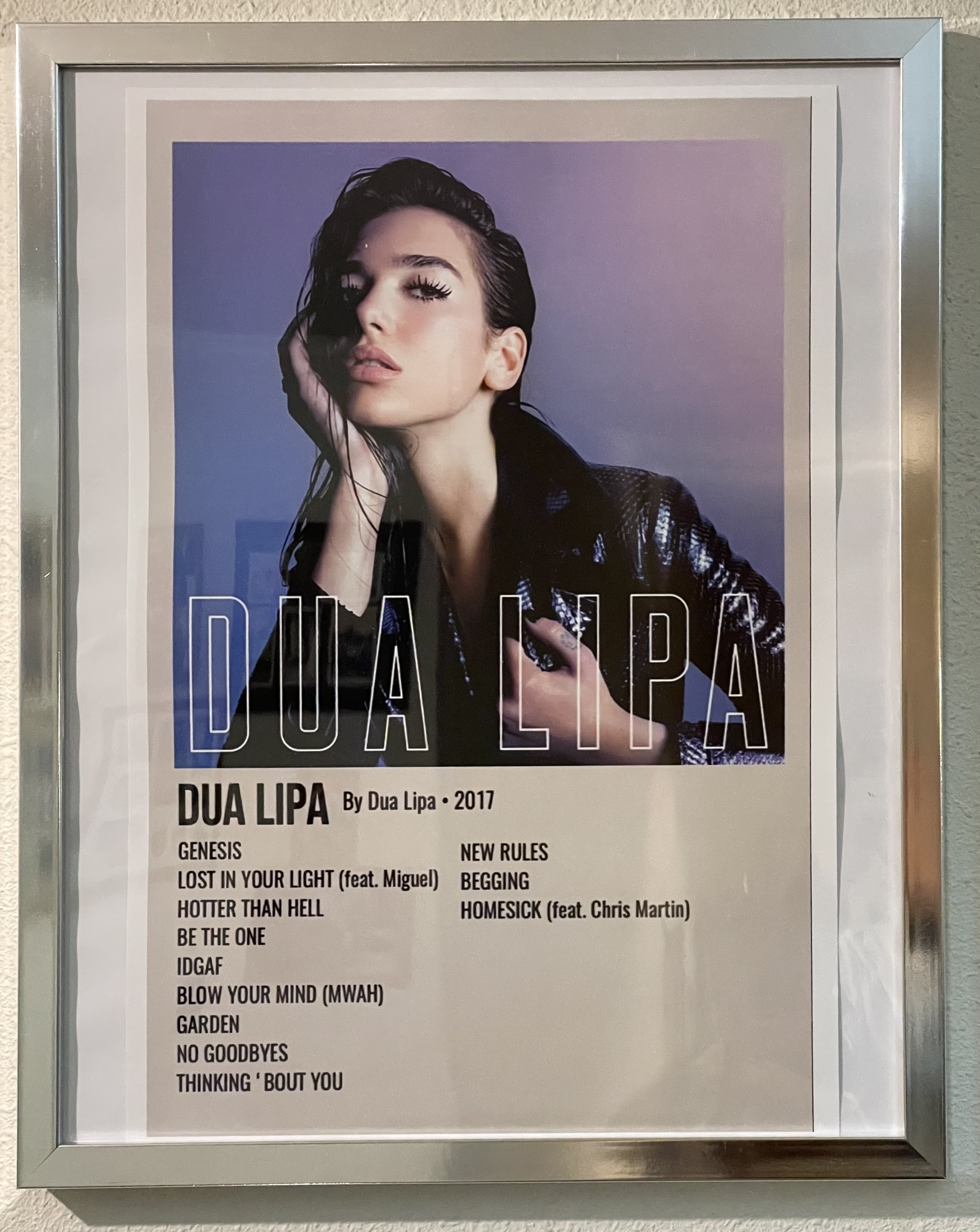 POSTER DUA LIPA CUADRO DE 50X40CM