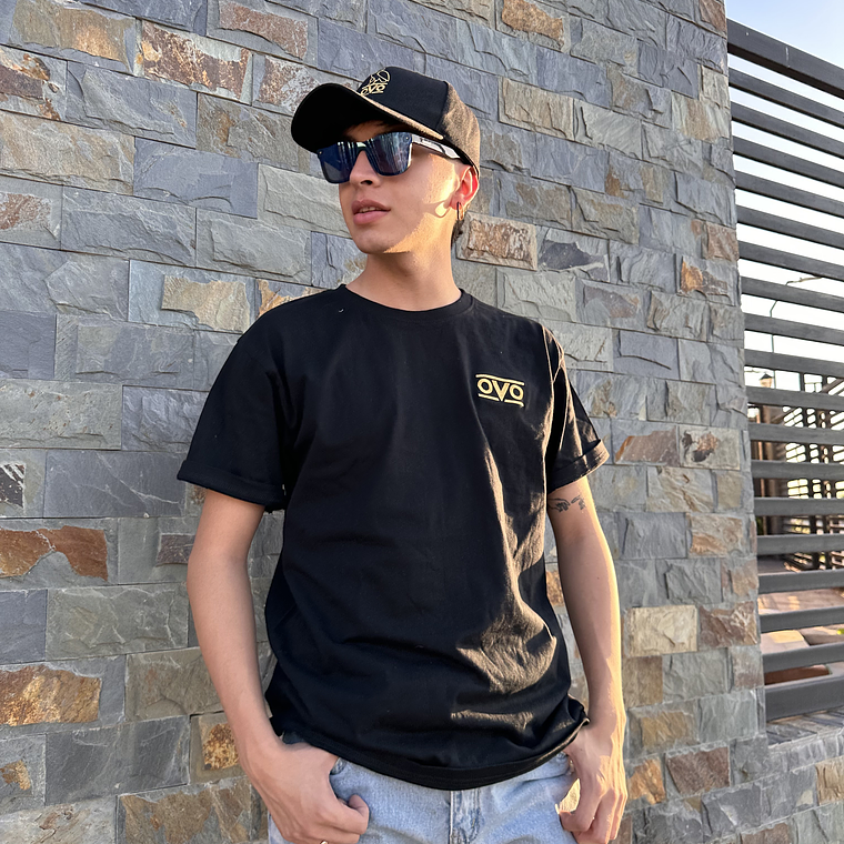 Polera OVO Drake  1