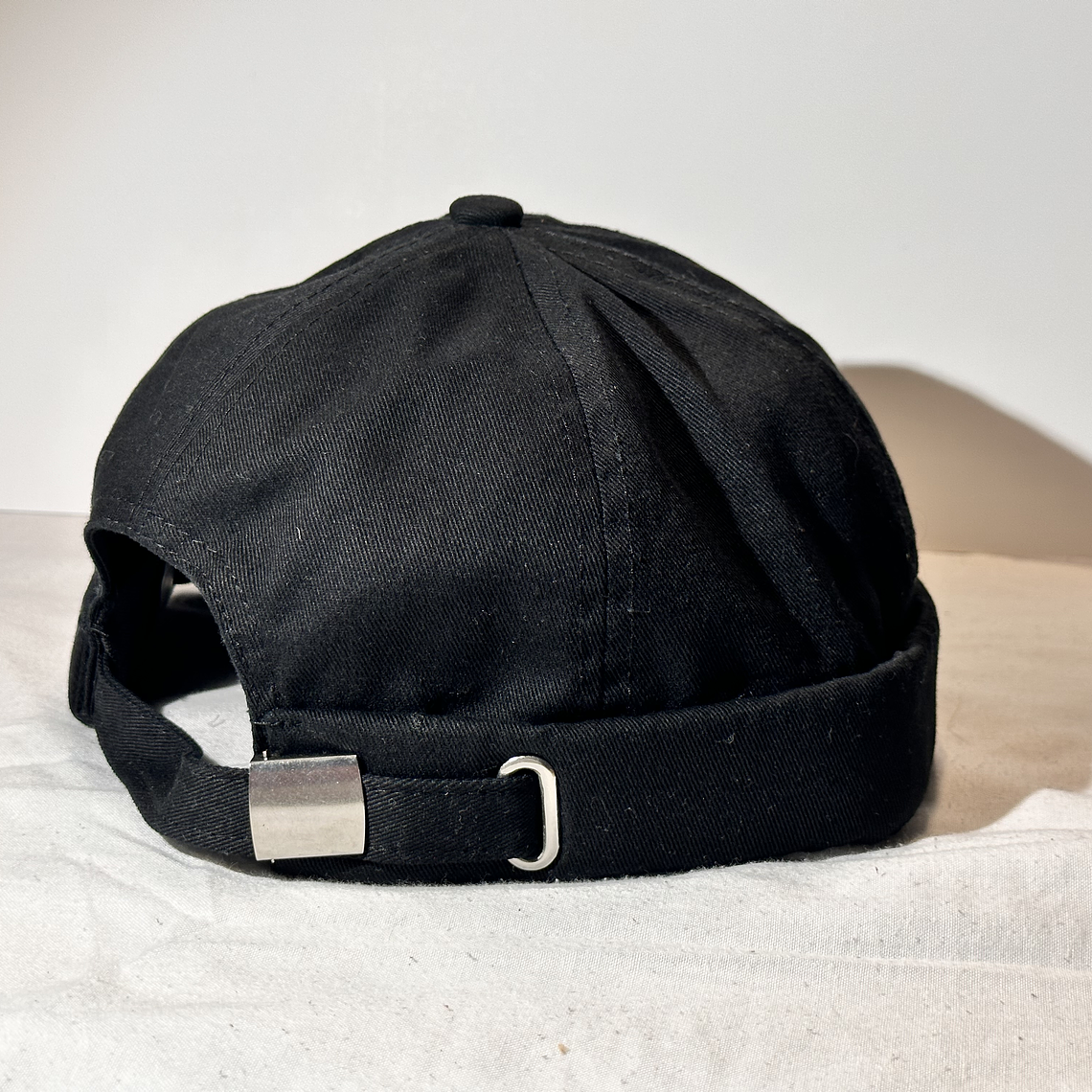 GORRO DOCKER NEGRO  2