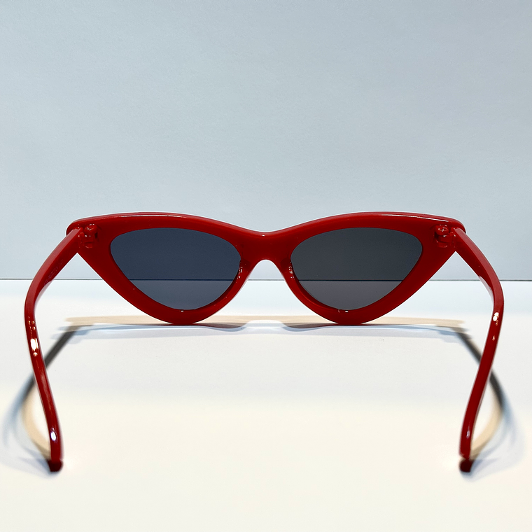 LENTES DE SOL ROJO STYLE ULTIMA UNIDAD  2