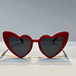 LENTES DE SOL CORAZON ESTILO KAROL G ULTIMA UNIDAD  - Miniatura 2