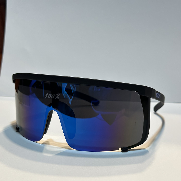 LENTES DE NEGRO 100% 2 1