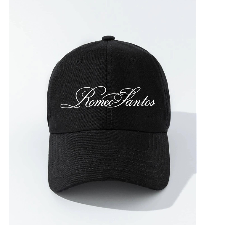 Jockey Romeo Santos Bordado en blanco y dorado  1