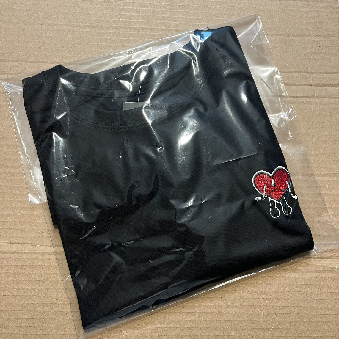 Polera Negra Bad Bunny Unisex  2