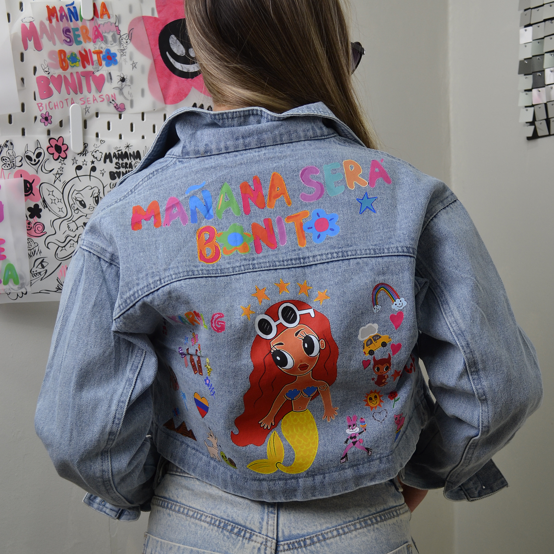 Chaqueta Mezclilla talla M Karol G  1