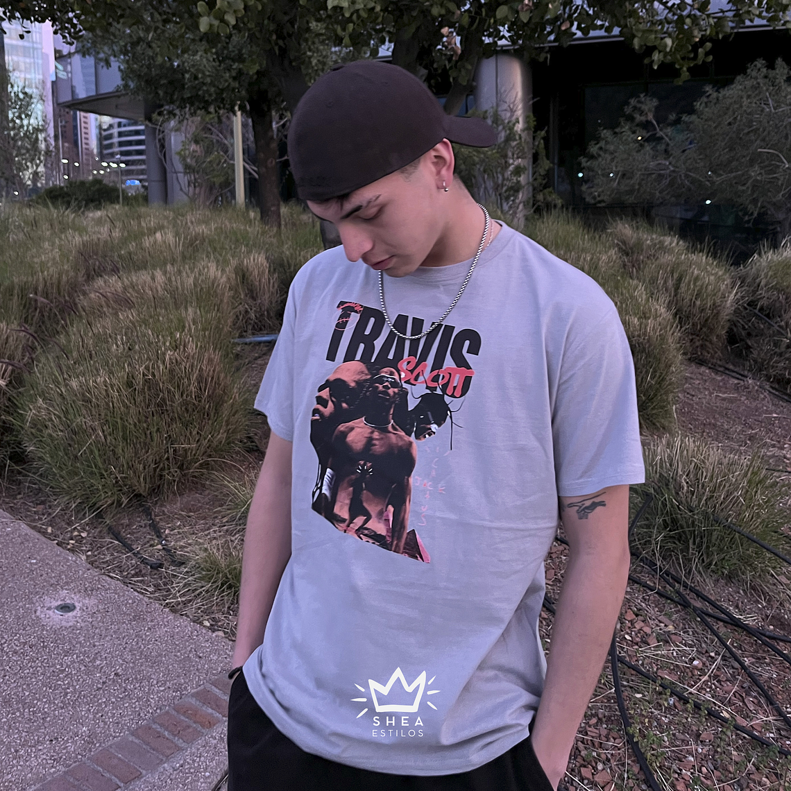 Polera Travis Scott (Gris - Blanco - Negra) 1