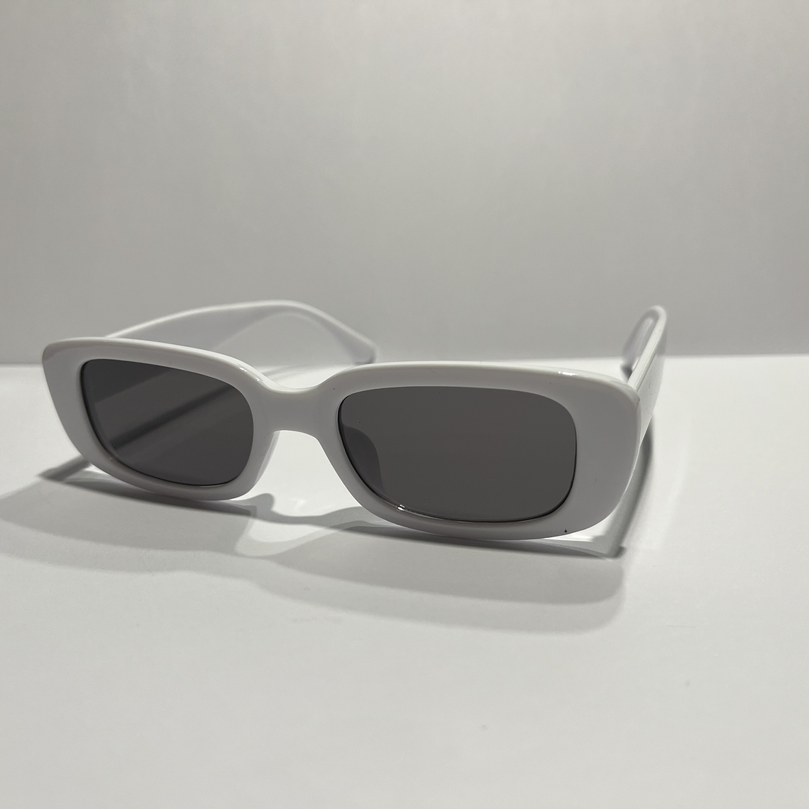 Lentes Blancos ¡Exitos en Ventas! 1