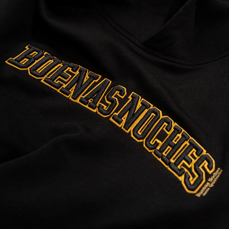 Poleron buenas noches bordado y estampado 4